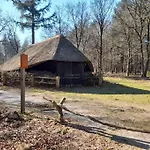 Gezellig Ingerichte Blokhut Op Rustig Park! Putten