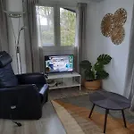 Alpstuga Gezellig Ingerichte Blokhut Op Rustig Park! Putten