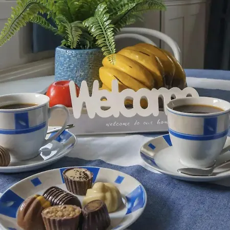 Gezellig Ingerichte Blokhut Op Rustig Park! Chalet Putten