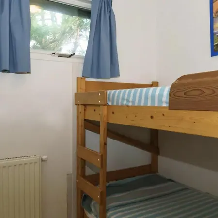 Σαλέ Gezellig Ingerichte Blokhut Op Rustig Park! Putten